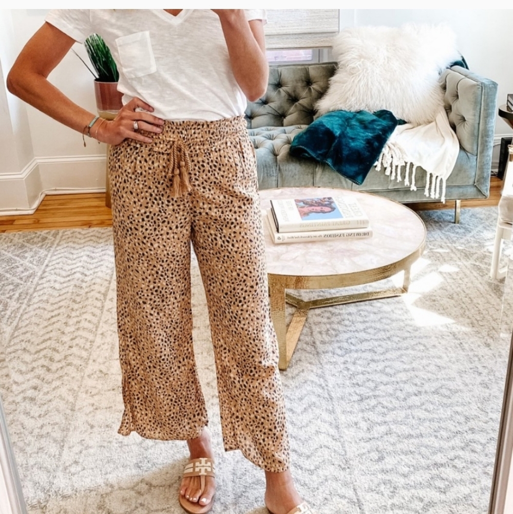 Set of 3 A&F wide leg cropped pull on pants